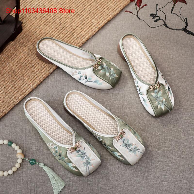 New Embroidered Slippers for H - Ethnic Fashion recension och pris