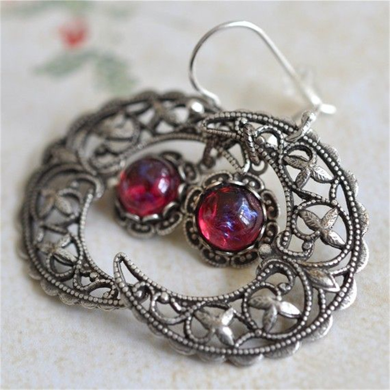 Vintage Inlaid Red Stone Moon  - Ethnic Fashion Wear For Women recension och pris